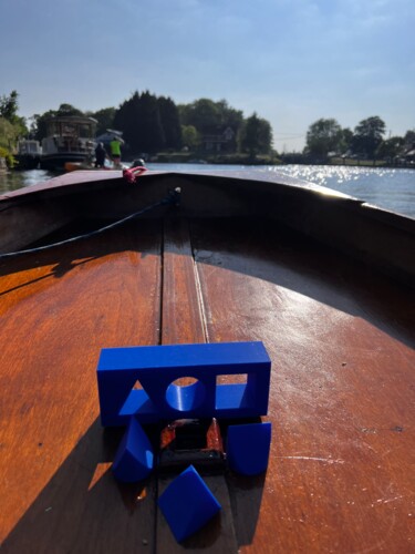 Sculptuur getiteld "Receptive and Polyt…" door Richard Mangold, Origineel Kunstwerk, Hars