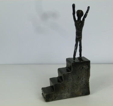 Skulptur mit dem Titel "Skulptur "Geschafft…" von Richard Blaas, Original-Kunstwerk, Metalle