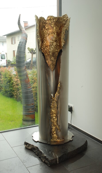 Escultura titulada "Brunnenskulptur" por Richard Blaas, Obra de arte original, Metales