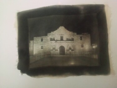 Fotografie mit dem Titel "Alamo on Silk" von Richard Eugene Puckett, Original-Kunstwerk, Analog Fotografie