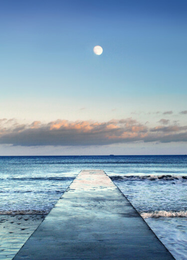 Photography titled "The Jetty" by Richard Fa White, Original Artwork, Non Manipulated Photography Mounted on Cardboard