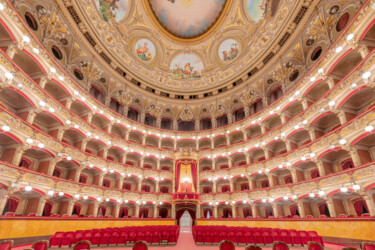 Photographie intitulée "Teatro Massimo Bell…" par Richard Silver, Œuvre d'art originale, Photographie numérique
