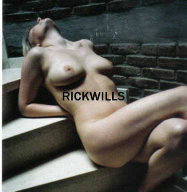 Photographie intitulée "Up on the steps" par Rickwills, Œuvre d'art originale