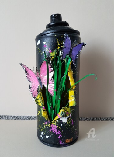 Sculptuur getiteld "Butterfly effect" door Ricky 400ml, Origineel Kunstwerk, Mixed Media