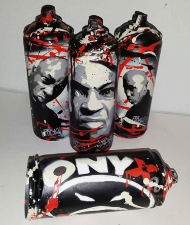 绘画 标题为“Onyx Custom cans hi…” 由Ricky 400ml, 原创艺术品, 丙烯