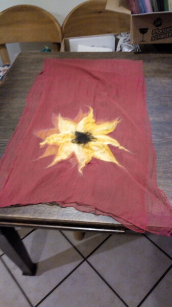 Textile Art titled "Nuno Flower #2" by Rikky, Original Artwork, Fabric