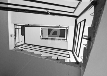 Fotografía titulada "Staircase in Bauhau…" por Rita Kapitulski, Obra de arte original, Fotografía digital