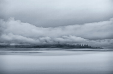 Photographie intitulée "In the Clouds" par Robbi Ling Montgomery, Œuvre d'art originale, Photographie numérique