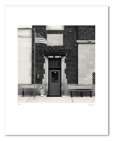 Fire Department (#44) Fotografía titulada "Fire Department (#4…" por Robert Tolchin, Obra de arte original, Fotografía digital
