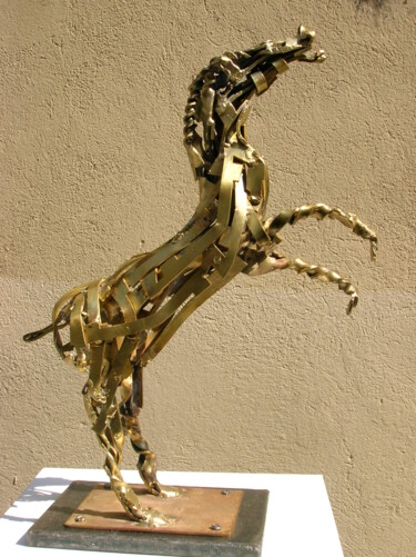 Sculpture intitulée "cheval cabré (laito…" par Robert Chevalier, Œuvre d'art originale