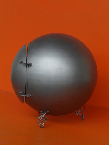 "Sphere cupboard" başlıklı Design Robert Van Den Herik tarafından, Orijinal sanat, Mobilya