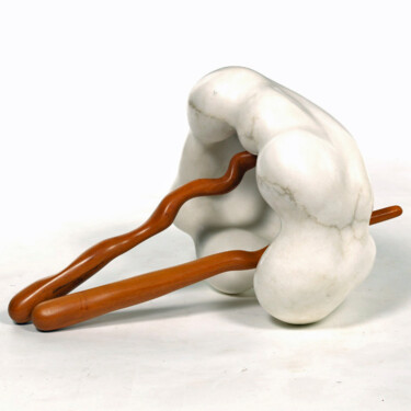 Skulptur mit dem Titel "nimbus" von Robert Winslow, Original-Kunstwerk, Stein