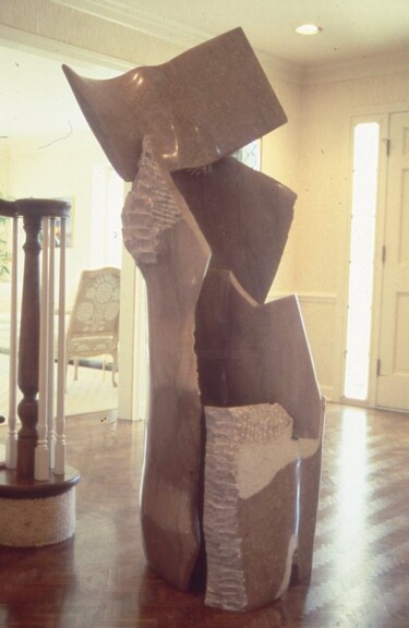 Sculptuur getiteld "Fabric Intersection" door Robert Winslow, Origineel Kunstwerk, Steen