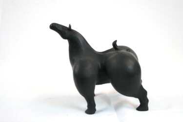 Sculpture titled "neighing horse" by Roberto Barbuti, Original Artwork, Terra cotta
