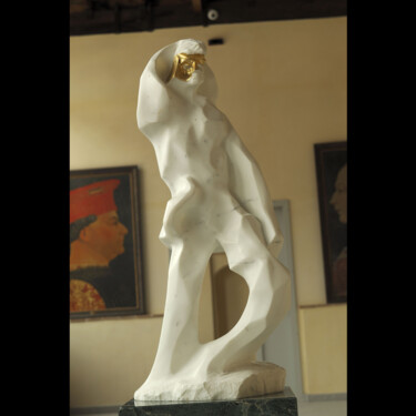 제목이 "DAVID-statuarymarbl…"인 조형물 Roberto Tagliazucchi로, 원작, 돌