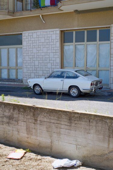 Fotografia intitulada "fiat 850 sport coupé" por Roberto Ferrero, Obras de arte originais, Fotografia digital