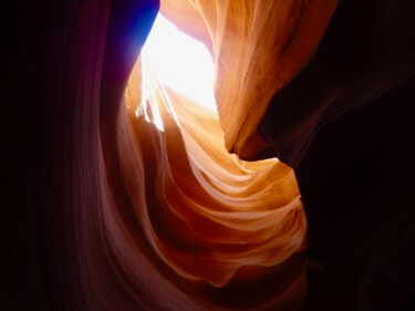Фотография под названием "Antelope Canyon 5" - Roche Marie T., Подлинное произведение искусства, Цифровая фотография
