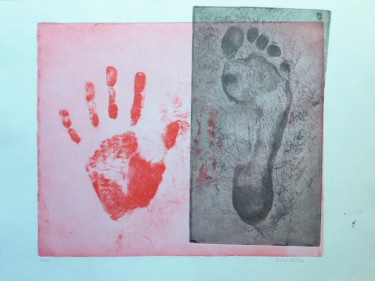 Printmaking titled "HandFeet" by Suzi Silva, Original Artwork, Etching