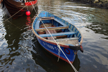 Fotografia intitolato "Barque à Porto" da Rodrigue Rouyer-Cobelli, Opera d'arte originale, Fotografia digitale