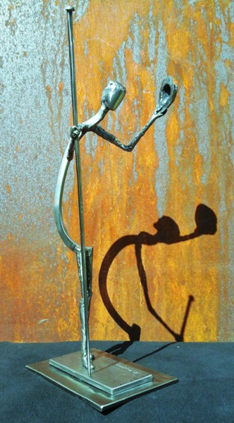 Sculpture titled "Going his own way." by Roger Peulvey, Original Artwork, Metals