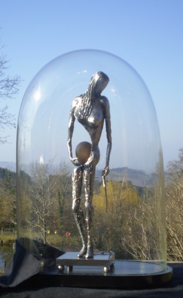 Sculpture titled "Le déni" by Roger Peulvey, Original Artwork, Metals