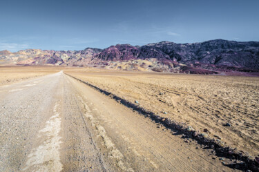 Fotografie getiteld "The Road Ahead" door Rohit Kamboj, Origineel Kunstwerk, Digitale fotografie
