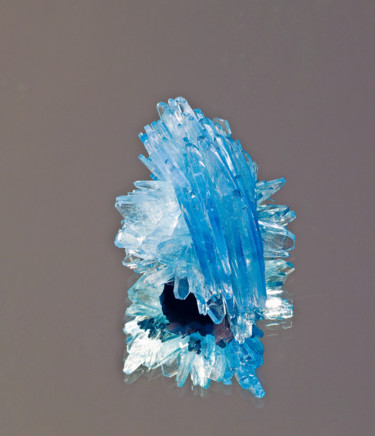Photography titled "Cristal bleu" by Roland Bouvier, Original Artwork