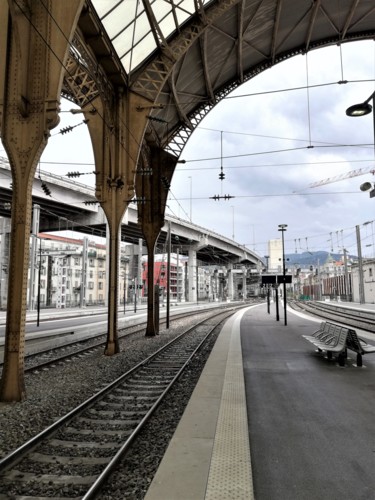 Фотография под названием "Gare" - Roland Guyomard, Подлинное произведение искусства, Цифровая фотография