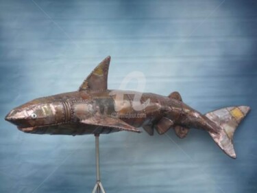 Sculpture titled "Shark" by Issro, Original Artwork, Metals