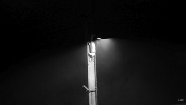 Photography titled "La lumière née dans…" by Romain Vanbrabandt, Original Artwork, Digital Photography