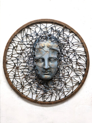 Sculptuur getiteld "Terra Nova" door Roman Rabyk, Origineel Kunstwerk, Metalen Gemonteerd op Metaal