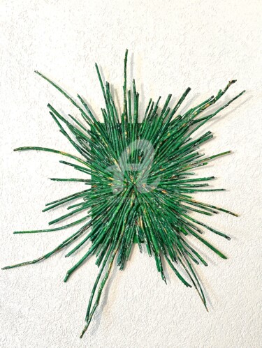 Rzeźba zatytułowany „Green Tree Twig” autorstwa Romros, Oryginalna praca, Drewno Zamontowany na Drewniana rama noszy