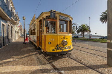 Фотография под названием "Le vieux tram" - Romuald Crusson (RC.Photography), Подлинное произведение искусства, Цифровая фото…