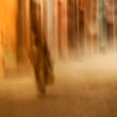 Fotografie mit dem Titel "A Walk in the Medin…" von Rosa Frei, Original-Kunstwerk, Digitale Fotografie