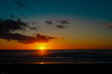 Photographie intitulée "Coucher de soleil" par Rosalina Vaz, Œuvre d'art originale, Photographie numérique