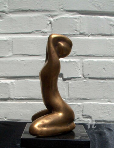 Skulptur mit dem Titel "9/11" von Rosita Allinckx, Original-Kunstwerk, Bronze