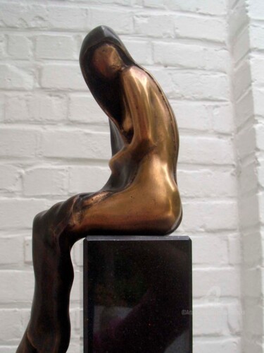 Sculpture intitulée "De tentatie" par Rosita Allinckx, Œuvre d'art originale, Bronze