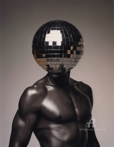 Arte digitale intitolato "Latex Disco Ball III" da Rouge De Joie, Opera d'arte originale, Immagine generata dall'IA