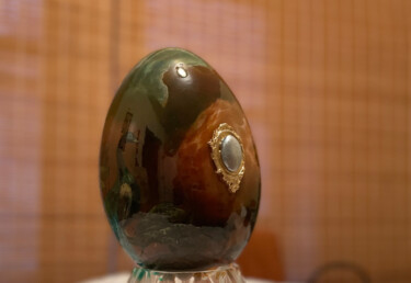 Skulptur mit dem Titel "Va's Egg" von Roy Stomer, Original-Kunstwerk, Öl