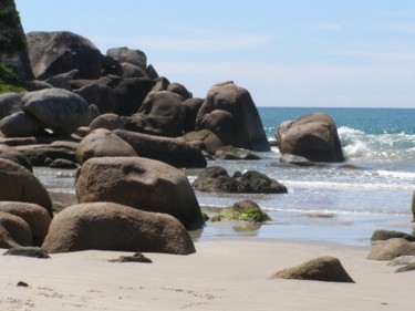 Fotografia intitulada "As Pedras da Praia…" por Runildo Quinot, Obras de arte originais