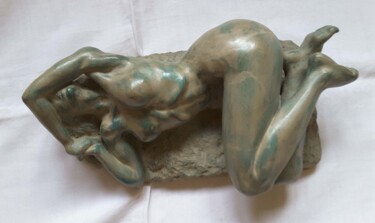 Skulptur mit dem Titel "SENSI" von Ruggero Zamponi, Original-Kunstwerk, Terra cotta