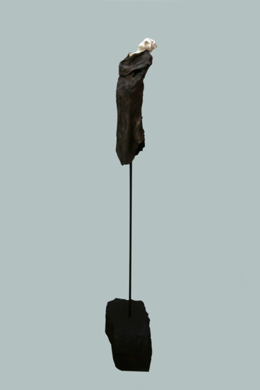 Rzeźba zatytułowany „l-ghajjien” autorstwa Rupert Cefai, Oryginalna praca, Ceramika