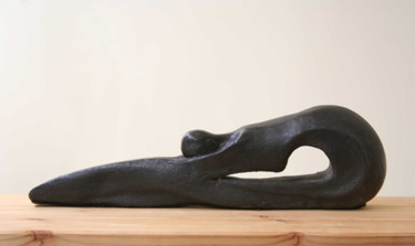 Sculpture titled "Streaching" by Tal Golan, Original Artwork, Terra cotta