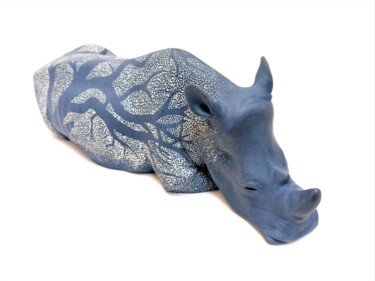 Skulptur mit dem Titel "Rhinocéros - Ombre…" von Sabina Pelc, Original-Kunstwerk, Keramik