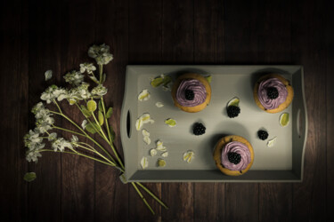 Photographie intitulée "Cupcakes (from abov…" par Sabrina Stea, Œuvre d'art originale, Photographie numérique