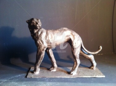 Sculpture titled "GUEPARD" by Sabrina Tostain (S.Tostain), Original Artwork, Bronze