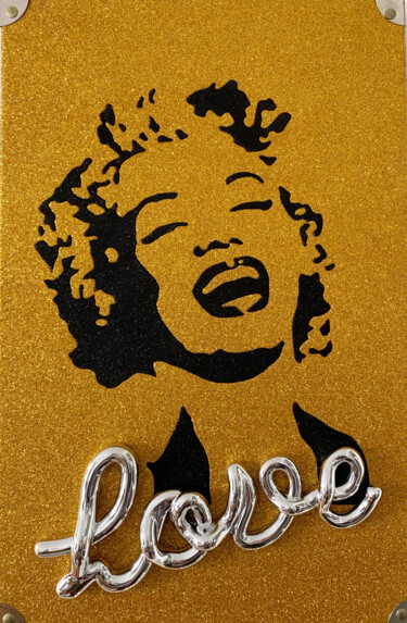 Painting titled "Marilyn" by Sagrasse, Original Artwork, Spray paint Mounted on Wood Stretcher frame