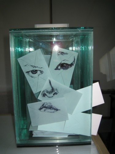 Sculptuur getiteld "A Voté !" door Samantha Schmid, Origineel Kunstwerk, Glas