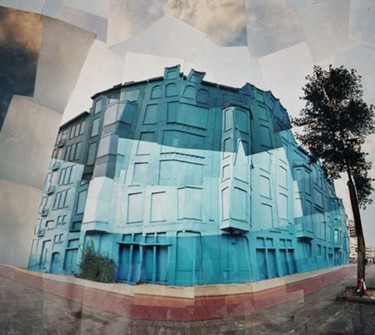 Fotografie getiteld "Blauw gebouw" door Sm-Artworks, Origineel Kunstwerk