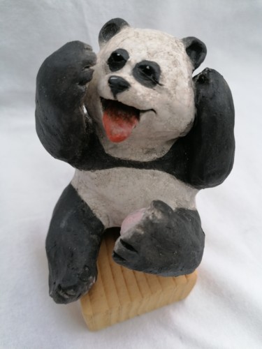 Sculpture titled "Panda folding" by Sandrine De Zorzi, Original Artwork, Clay